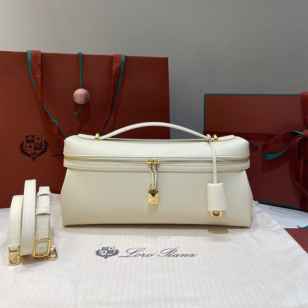 L0r0 P1ana Extra Softy Bag L33(HIGH-END GRADE)