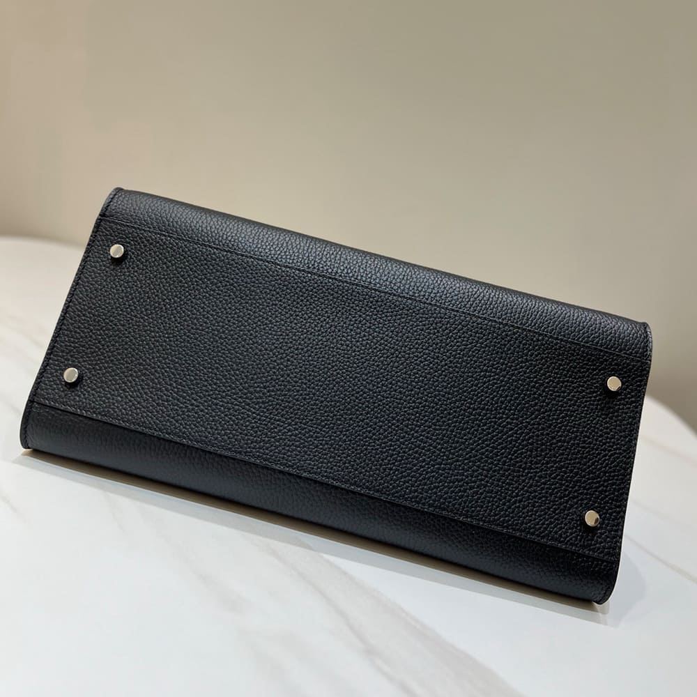 The R0w Margaux Shoulder 12 Bag(HIGH-END GRADE)