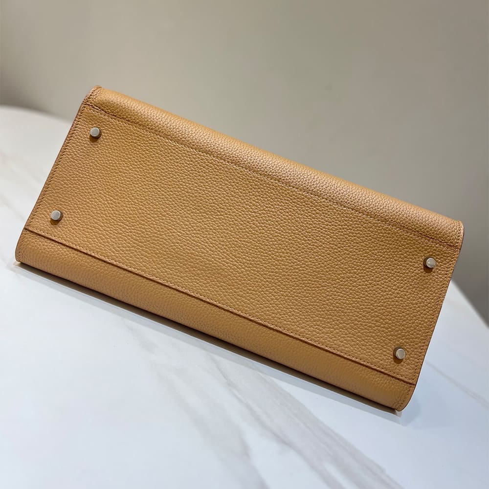 The R0w Margaux Shoulder 12 Bag(HIGH-END GRADE)