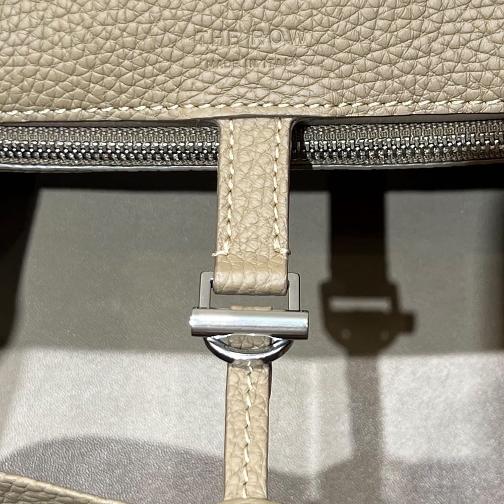 The R0w Margaux Shoulder 12 Bag(HIGH-END GRADE)