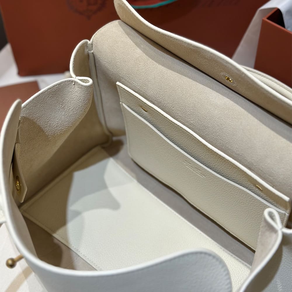 L0r0 P1ana Loom bag L32(HIGH-END GRADE)