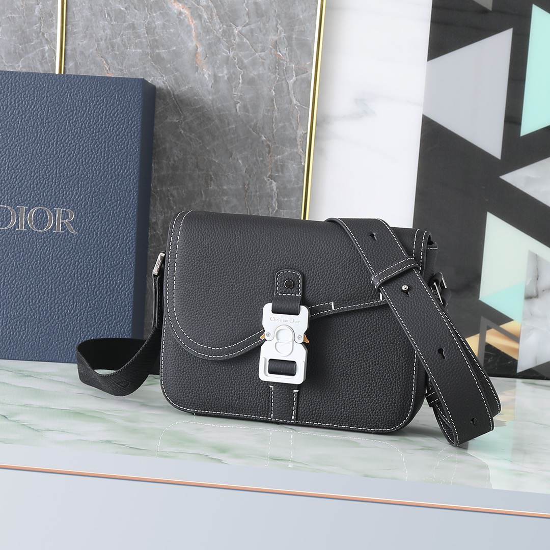D10r Small Saddle Messenger Bag with Flap(HIGH-END GRADE)