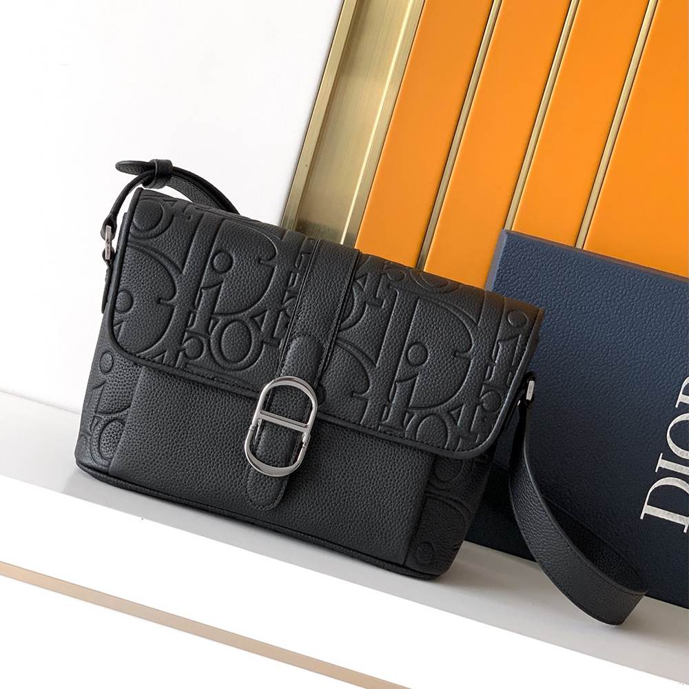 Medium D10r Daily Messenger Bag with Flapp(HIGH-END GRADE)