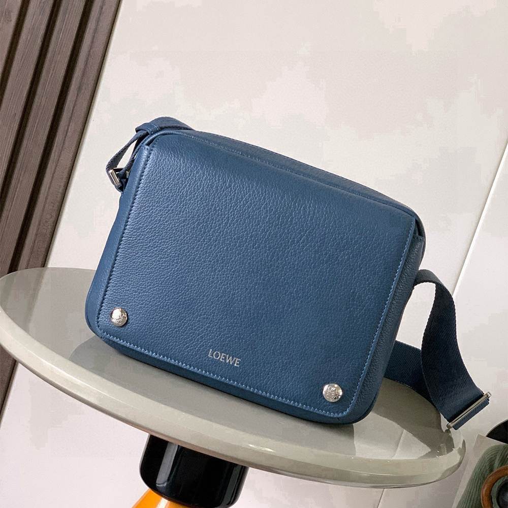 L0ew* Medium Pebble messenger bag(HIGH-END GRADE)