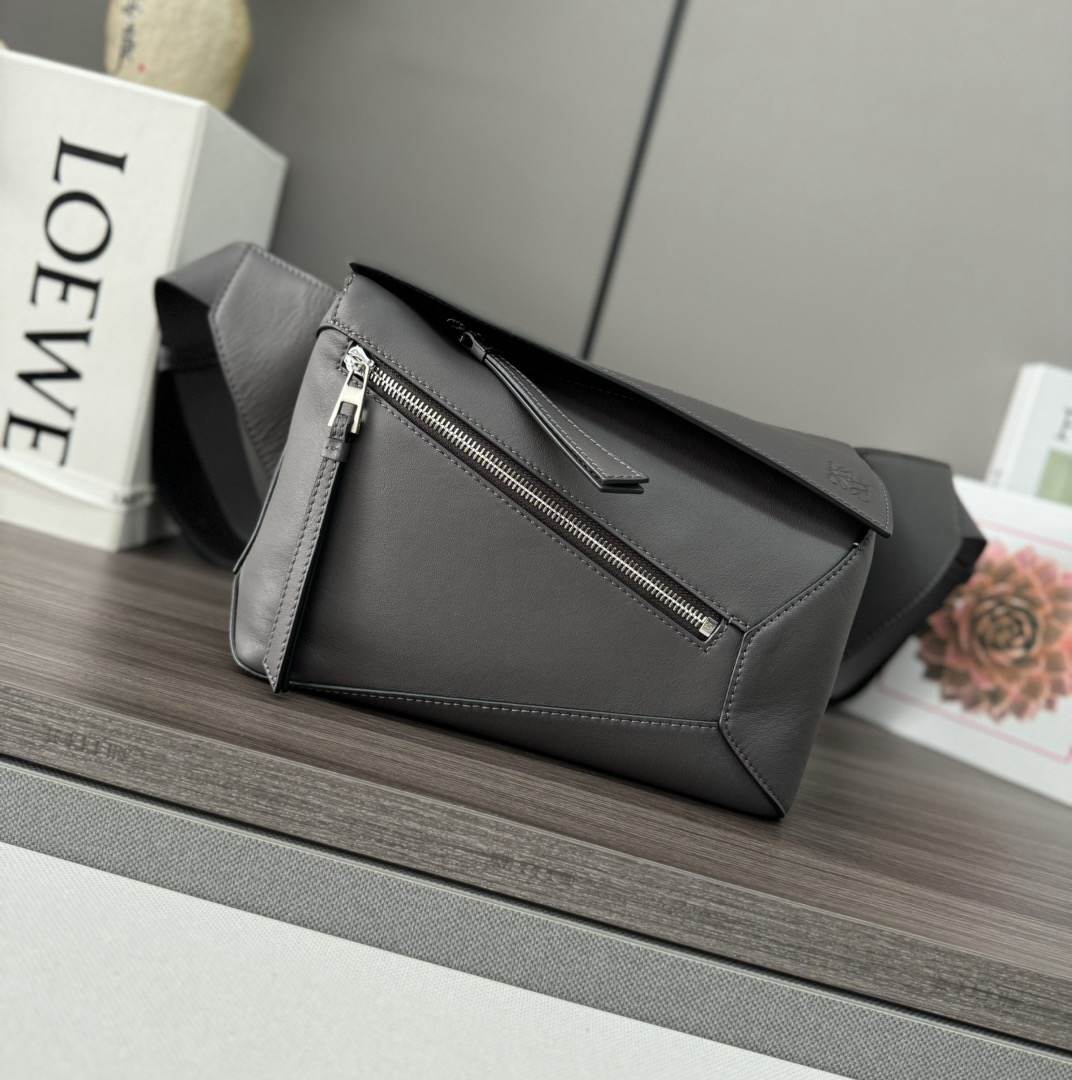 L0ew* Small Puzzle Edge bumbag in classic calfskin(HIGH-END GRADE)
