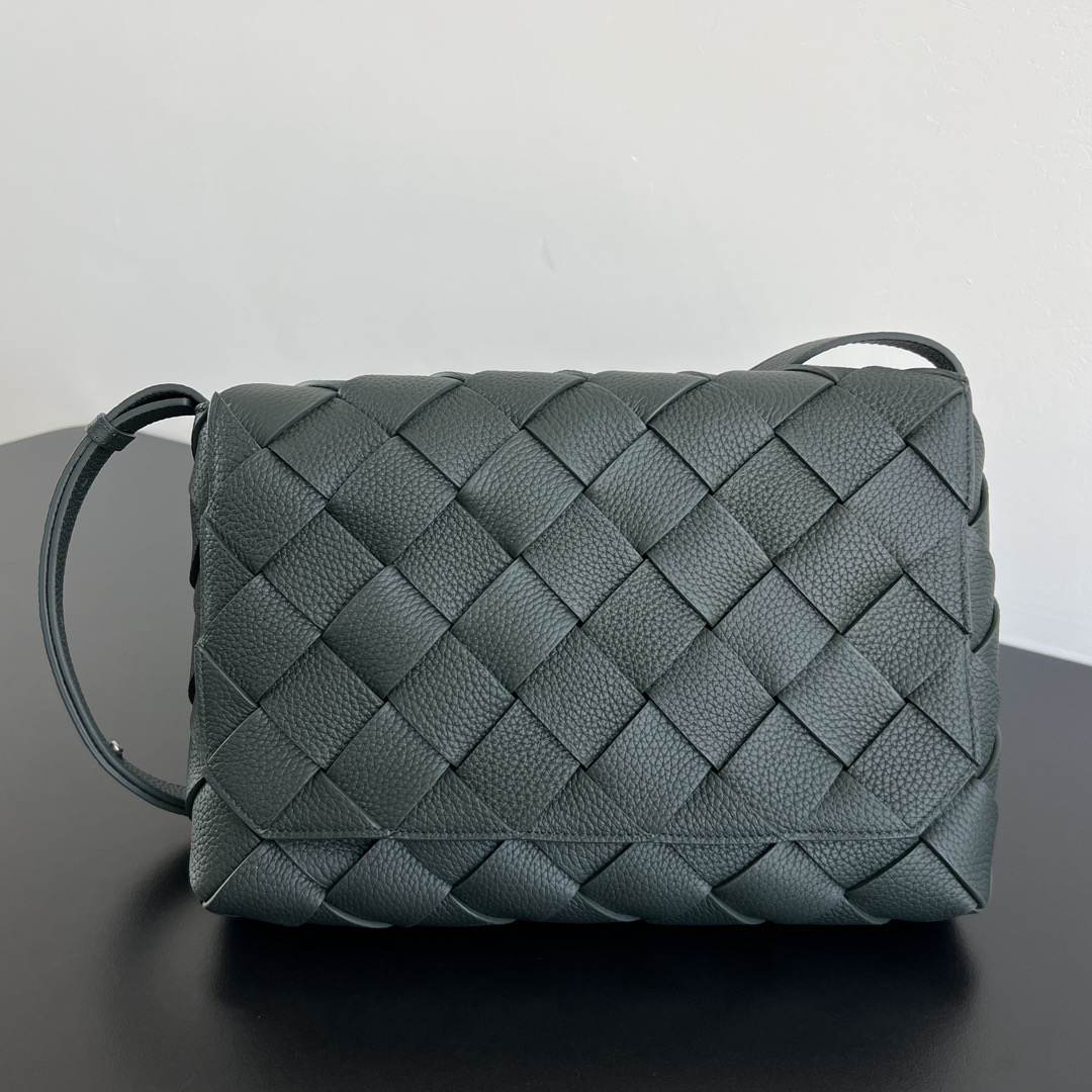 B0tt*ga Ven*ta Large Diago(HIGH-END GRADE)