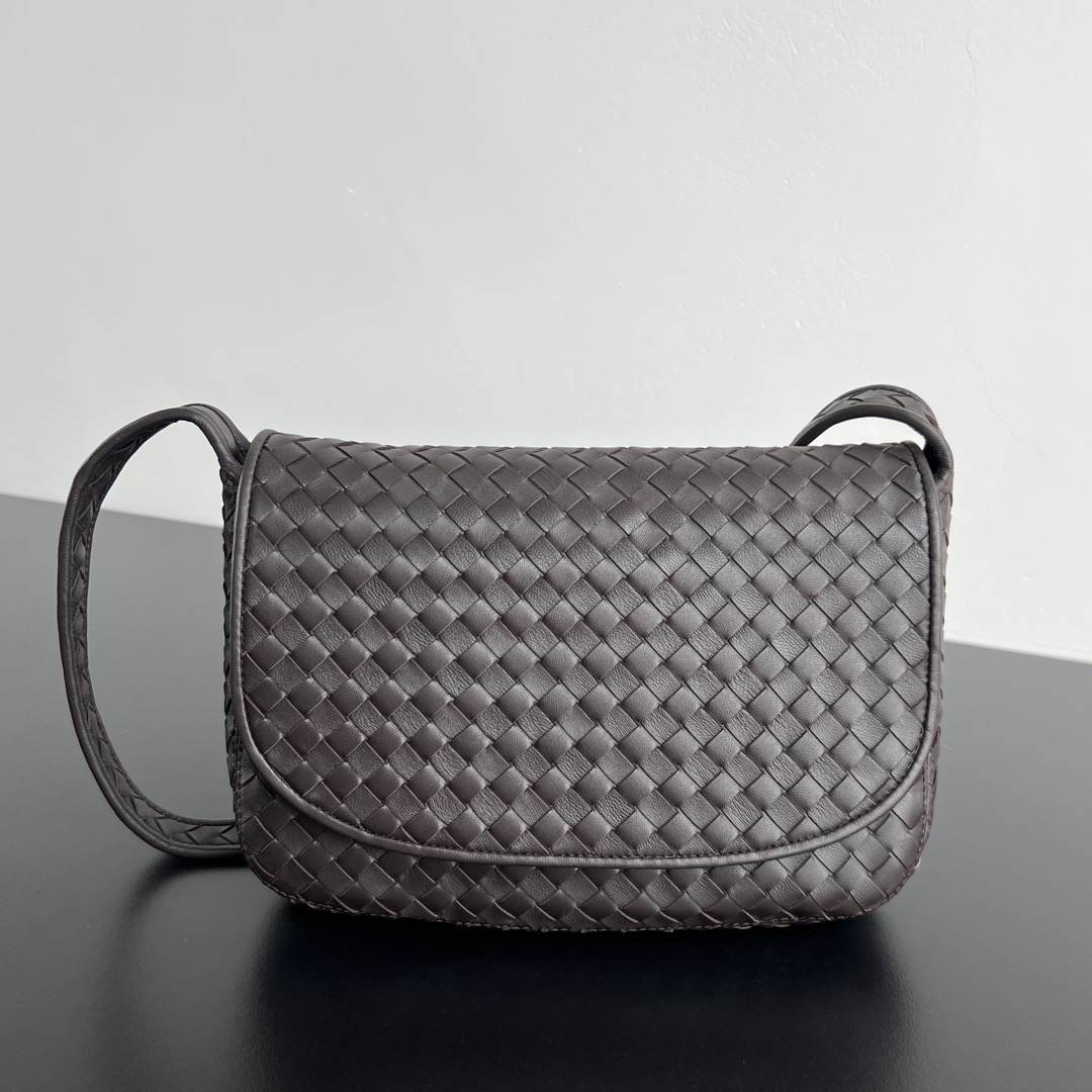 B0tt*ga Ven*ta Veneto Flap Messenger(HIGH-END GRADE)