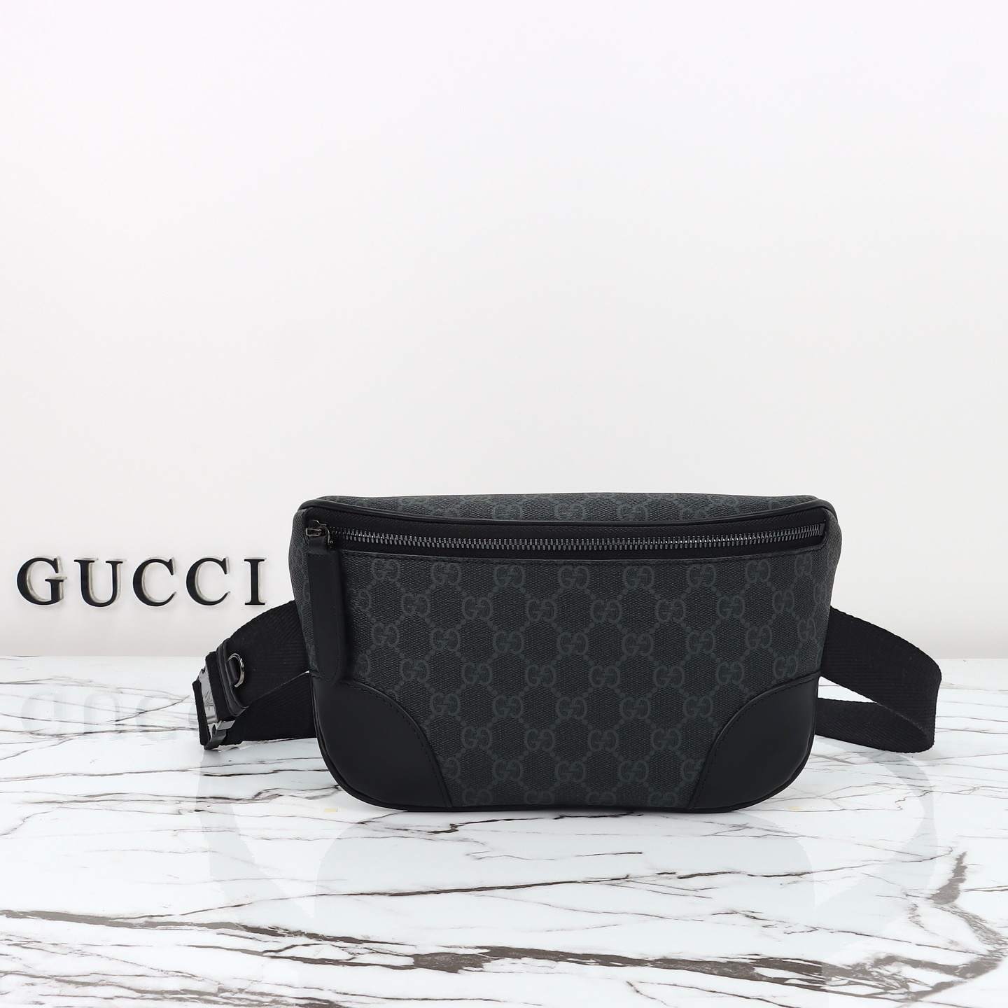 GG Emblem medium belt bag(HIGH-END GRADE)