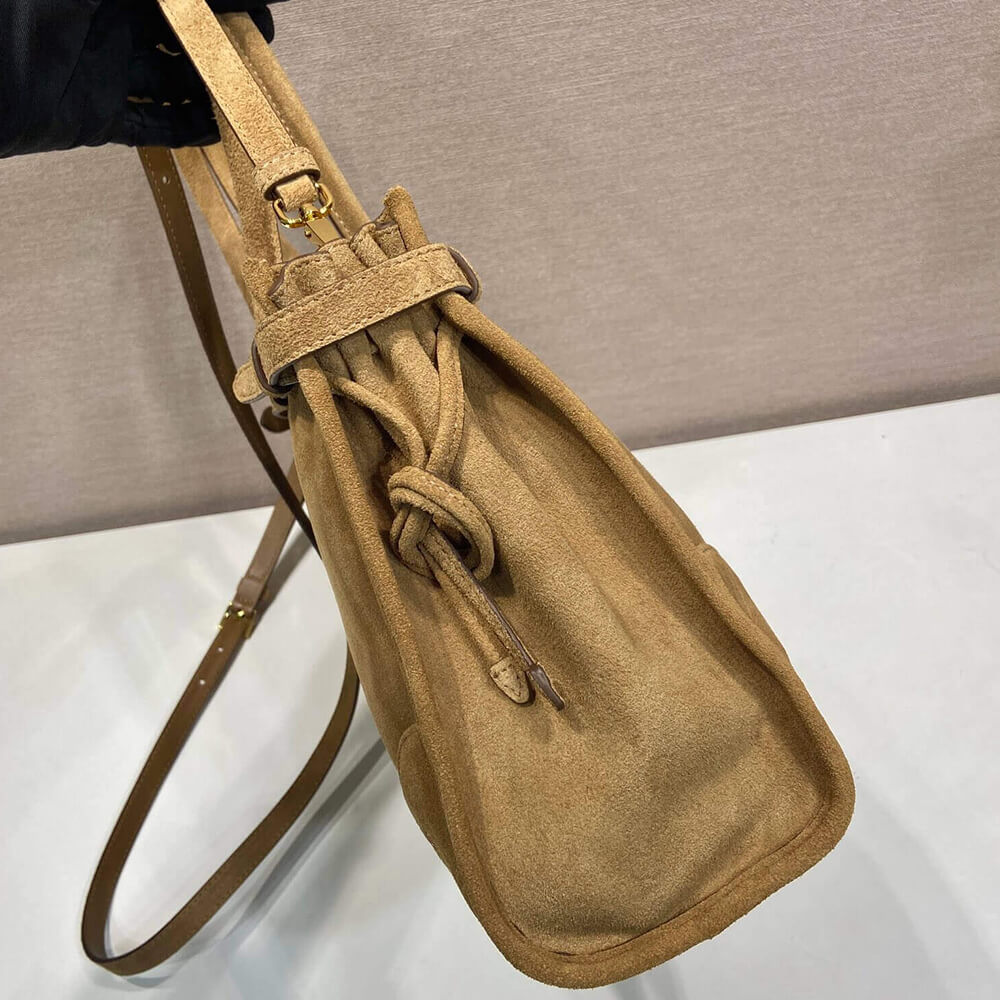 Pra*a Bonnie large leather handbag(TAX-FREE GRADE)