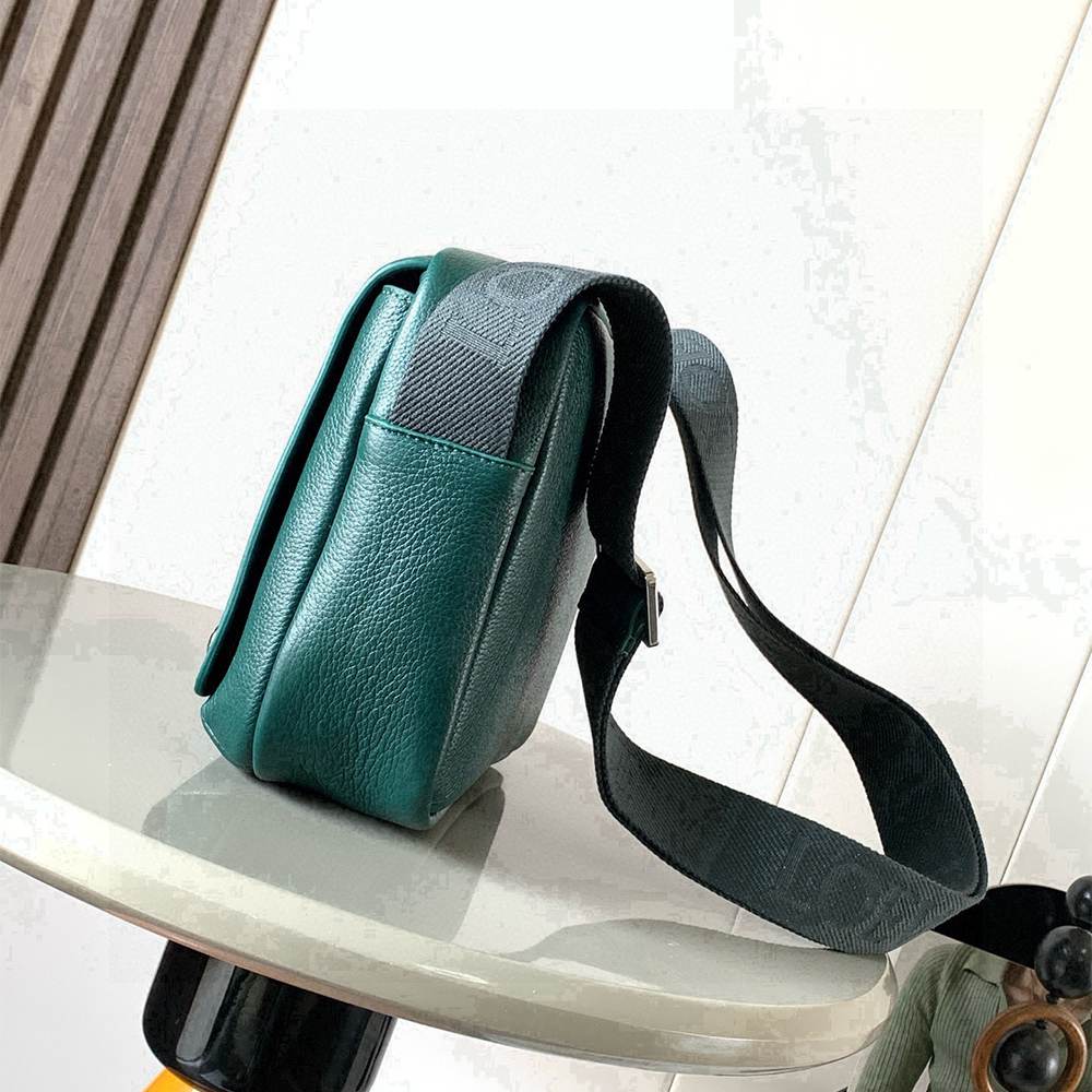 L0ew* Medium Pebble messenger bag(HIGH-END GRADE)