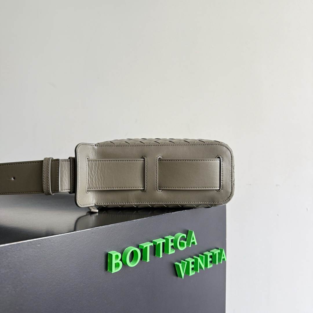 B0tt*ga Ven*ta Intrecciato Tribeca Top Handle(HIGH-END GRADE)