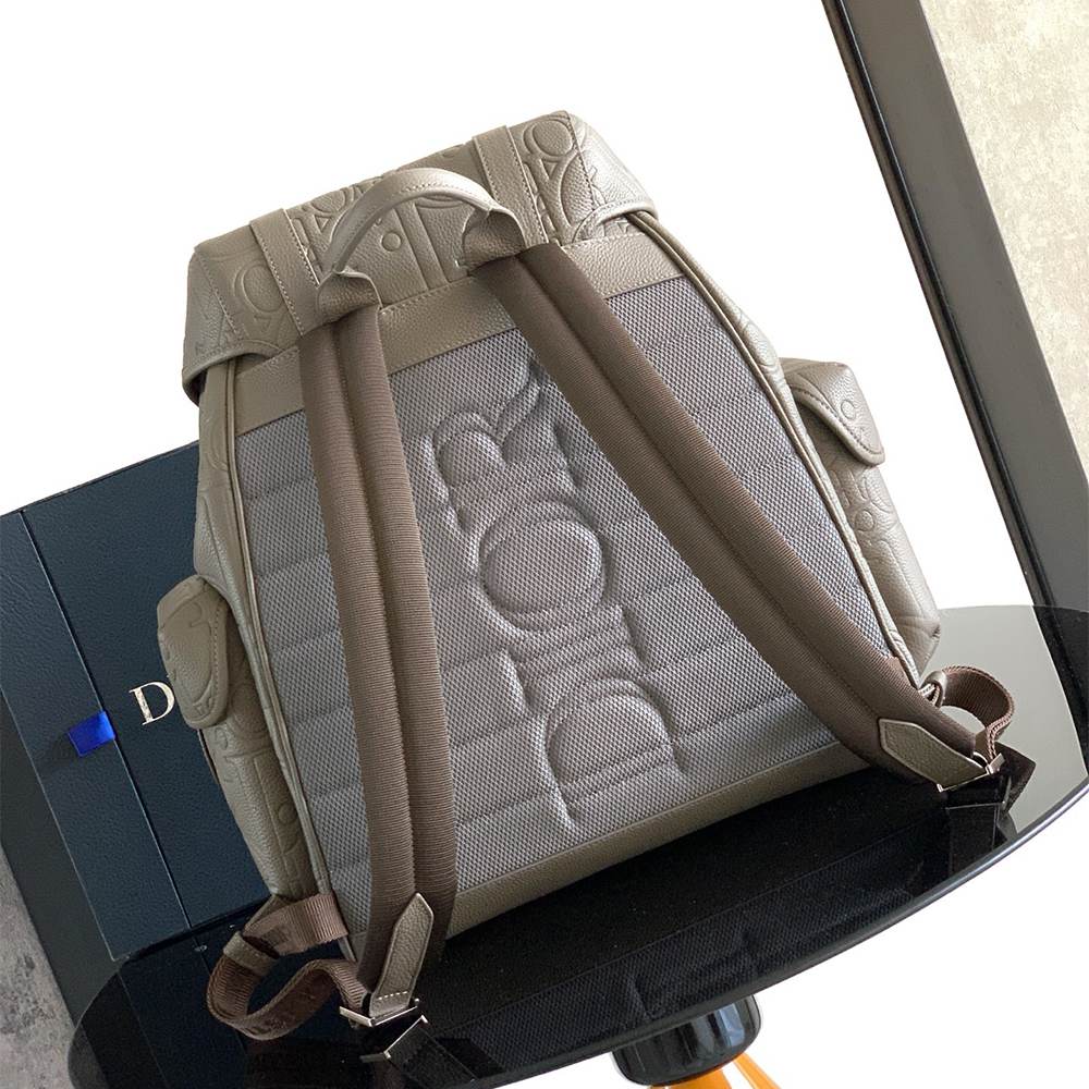 D10r Hit the Road Backpack with Flap(HIGH-END GRADE)