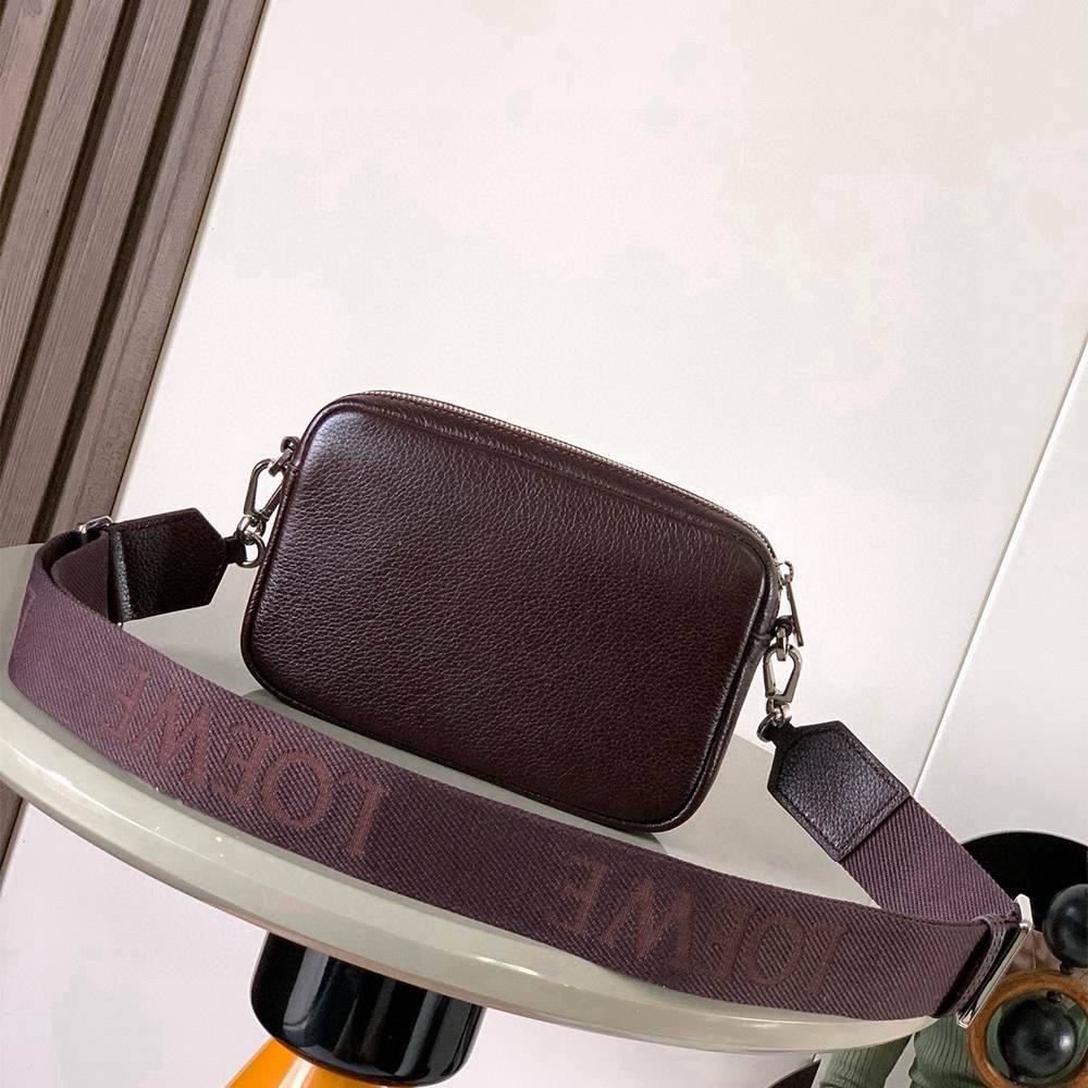 L0ew* Small Pebble messenger bag(HIGH-END GRADE)
