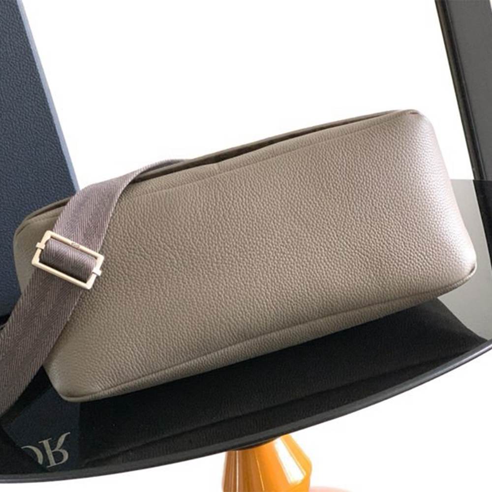 D10r Priv?? Messenger Bag with Flap(HIGH-END GRADE)