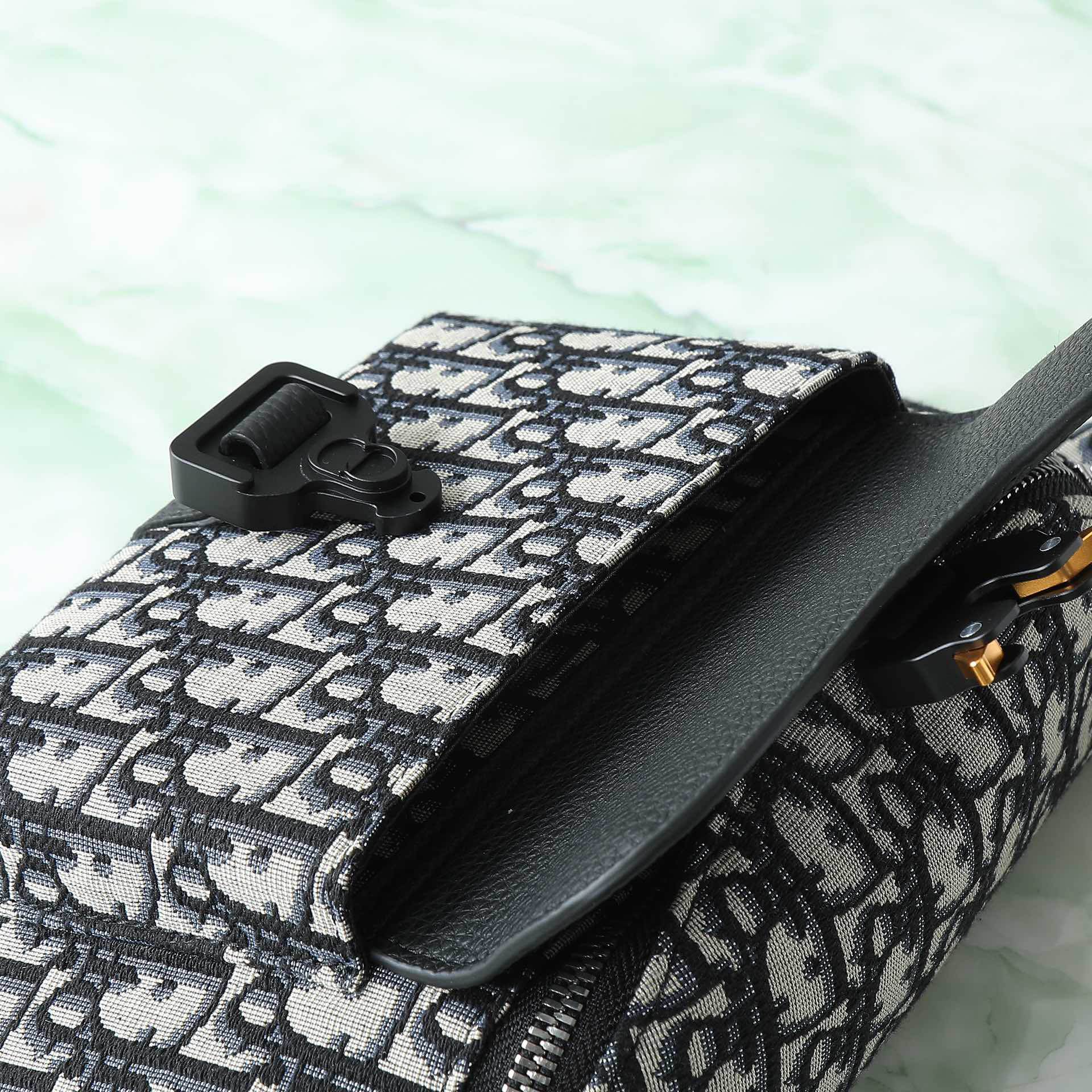 D10r Saddle Belt Bag(HIGH-END GRADE)
