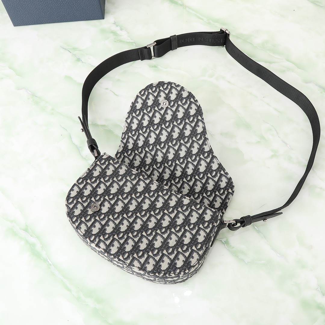 D10r Saddle Messenger Bag(HIGH-END GRADE)