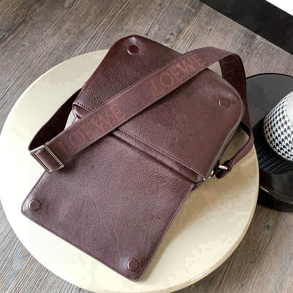 L0ew* Medium Pebble messenger bag(HIGH-END GRADE)