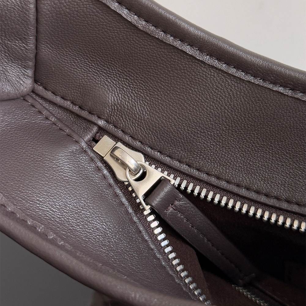 B0tt*ga Ven*ta Medium Veneto(HIGH-END GRADE)