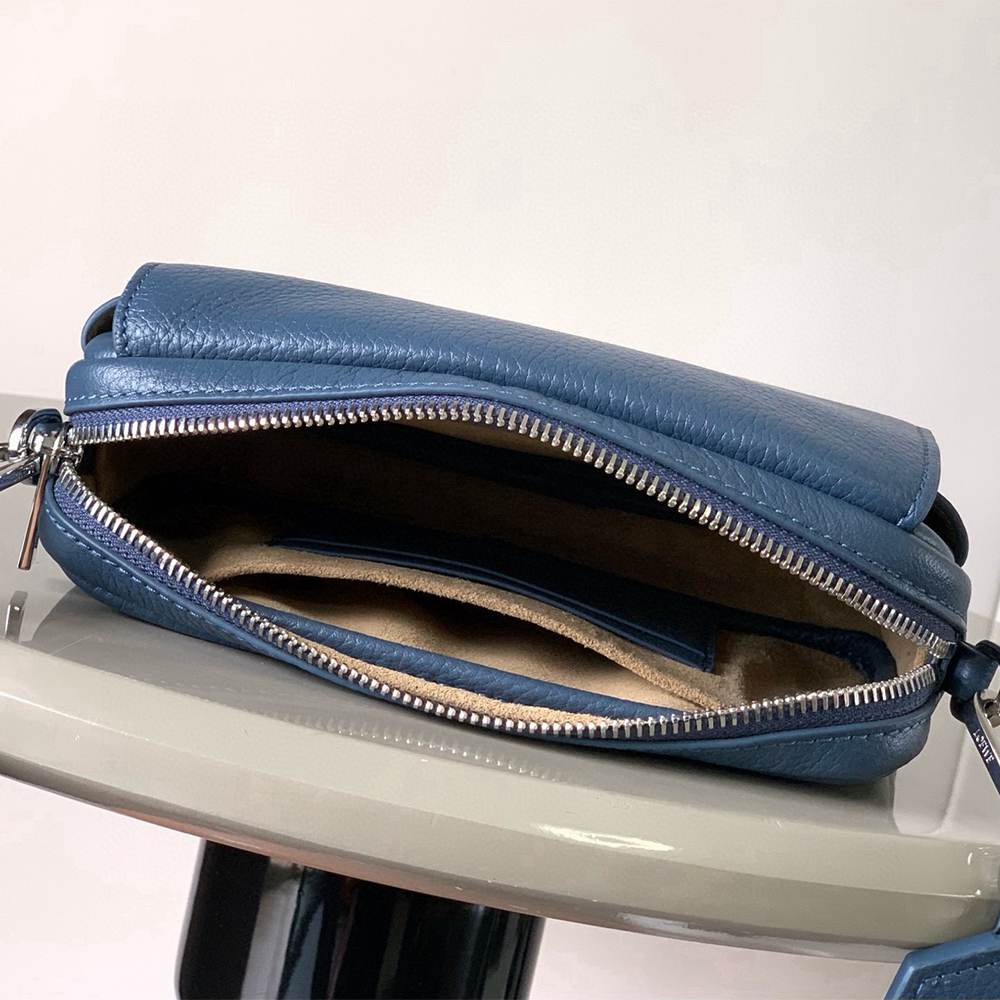 L0ew* Small Pebble messenger bag(HIGH-END GRADE)