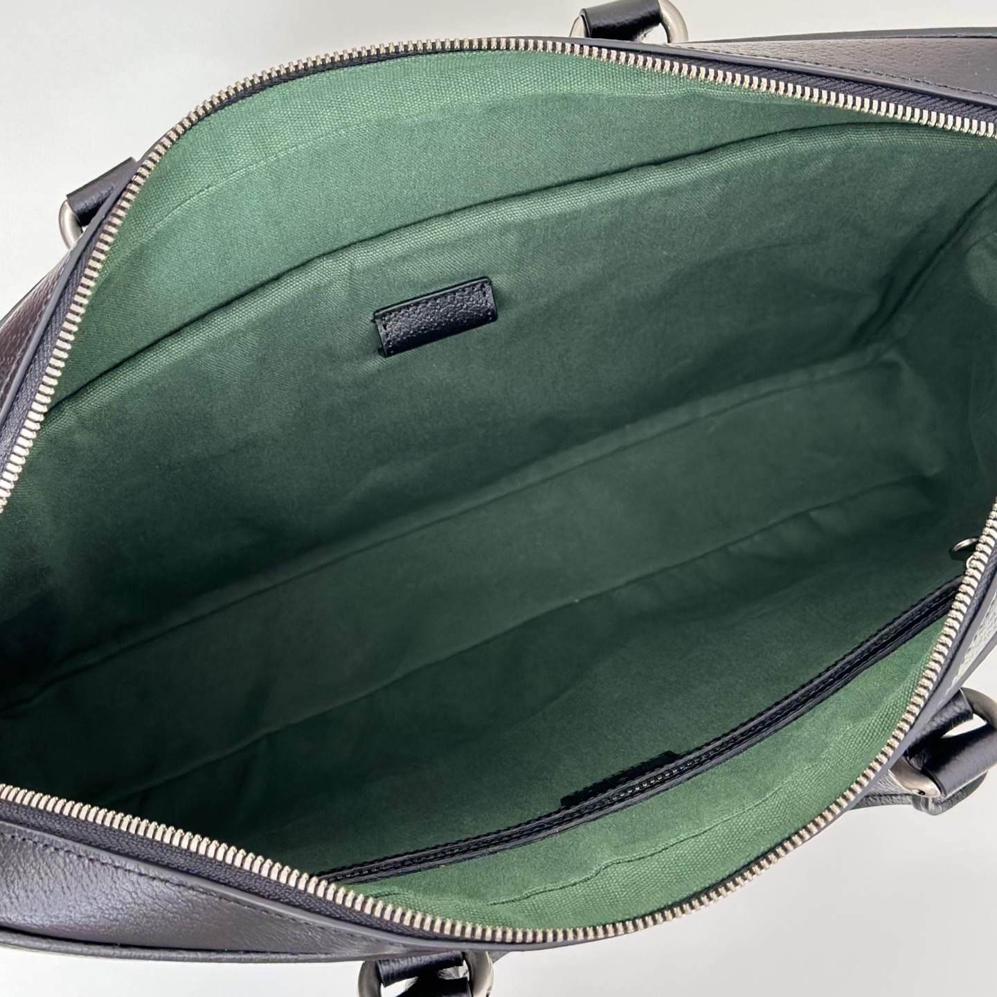 GG Emblem medium duffle bag(HIGH-END GRADE)