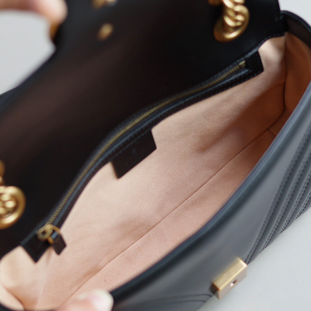 GG Marmont small matelasse shoulder bag(HIGH-END GRADE)