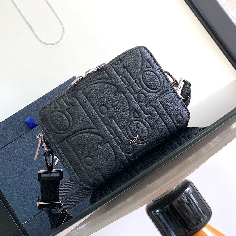 D10r Zipped Pouch with Strap(HIGH-END GRADE)