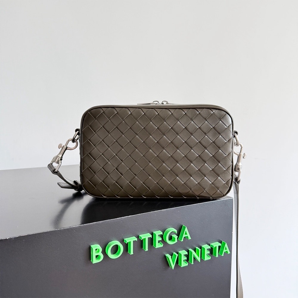 B0tt*ga Ven*ta Small Intrecciato Camera Bag(HIGH-END GRADE)