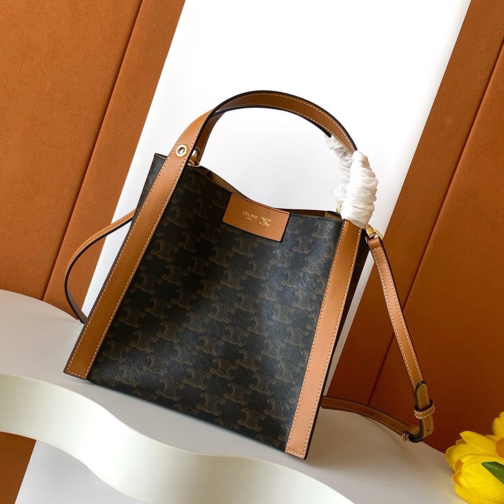 Ce1i*e SMALL CUBE BAG IN Triomphe Canvas and NATURAL Calfskin(HIGH-END GRADE)