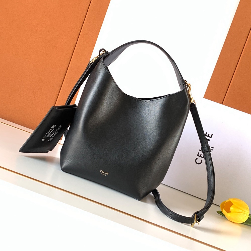 Ce1i*e SMALL HOBO IN S*pPLE SMOOTH CALFSKIN(HIGH-END GRADE)