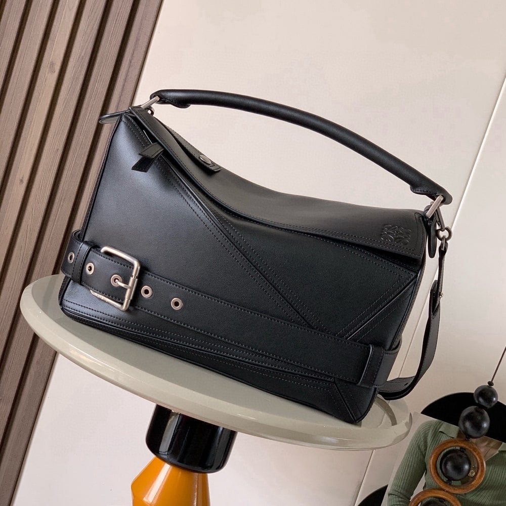 L0ew* Large Puzzle Biker bag in shiny calfskin (HIGH-END GRADE)