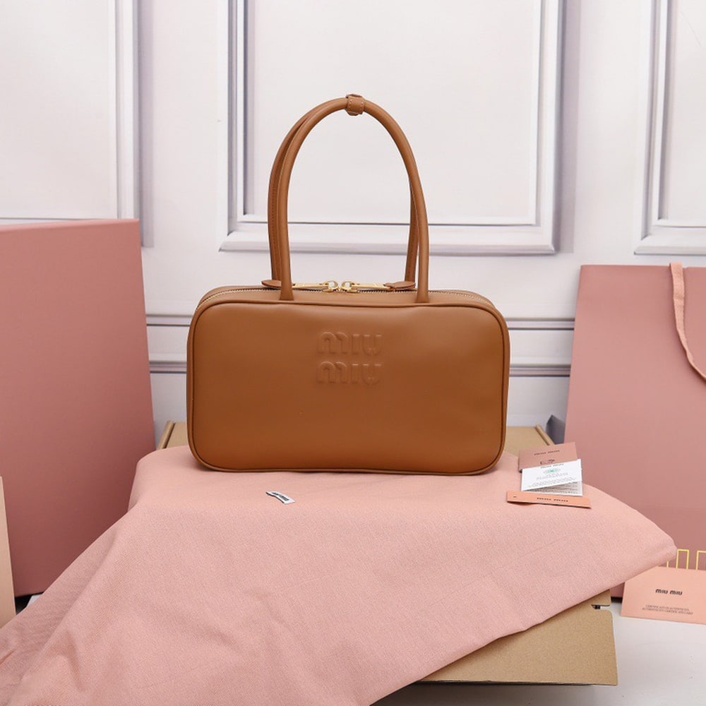 M1um1u Medium Beau leather top-handle bag(HIGH-END GRADE)