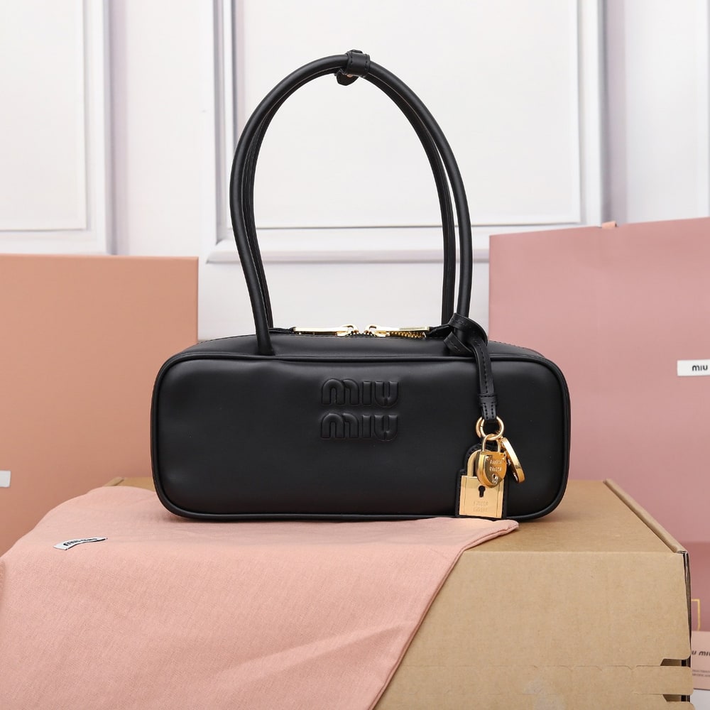 M1um1u Small Beau leather top-handle bag(HIGH-END GRADE)