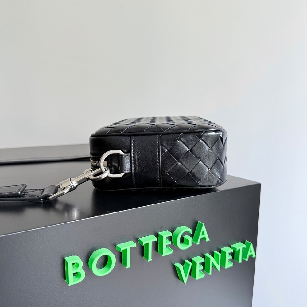 B0tt*ga Ven*ta Small Intrecciato Camera Bag(HIGH-END GRADE)