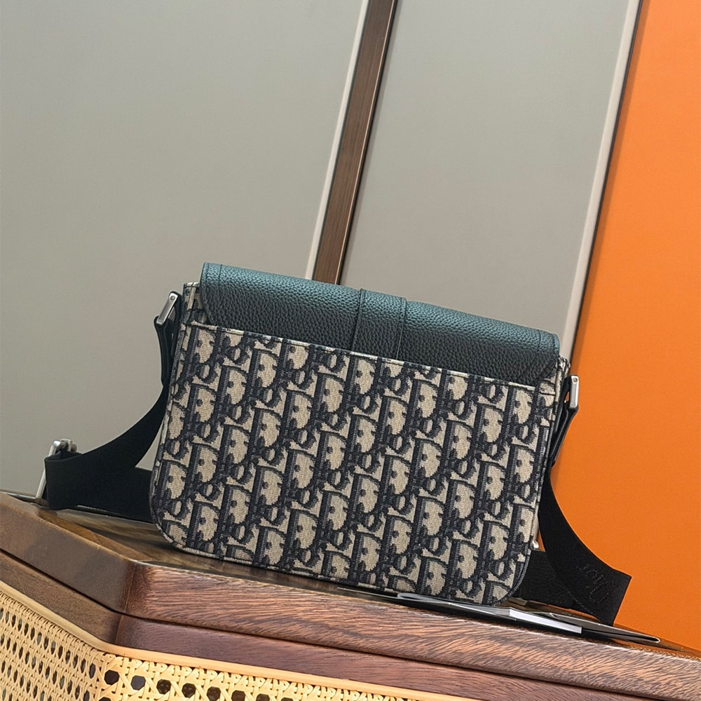 D10r Saddle Heritage Messenger Bag with Flap(HIGH-END GRADE)