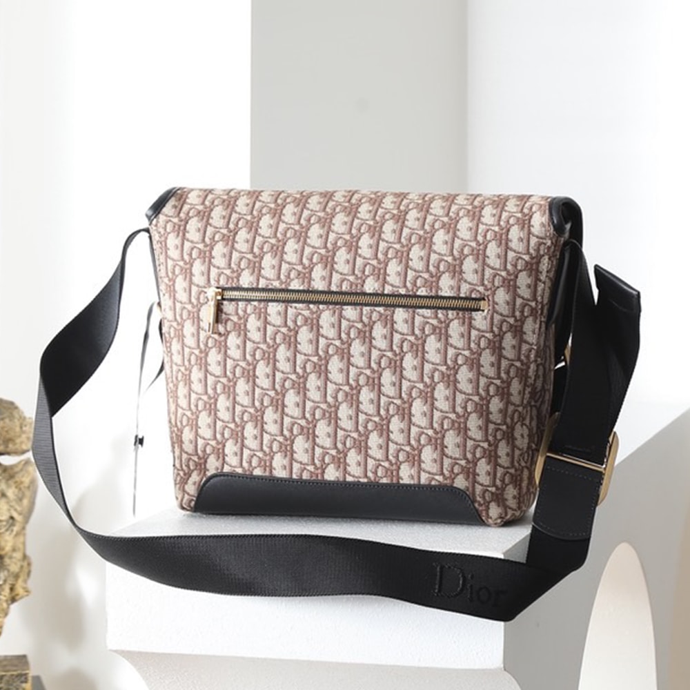 Small D10r Jett Messenger Bag with Flap(HIGH-END GRADE)