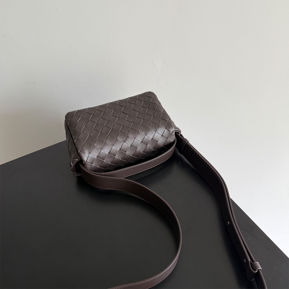 B0tt*ga Ven*ta Intrecciato Mini Bag With Flap(HIGH-END GRADE)