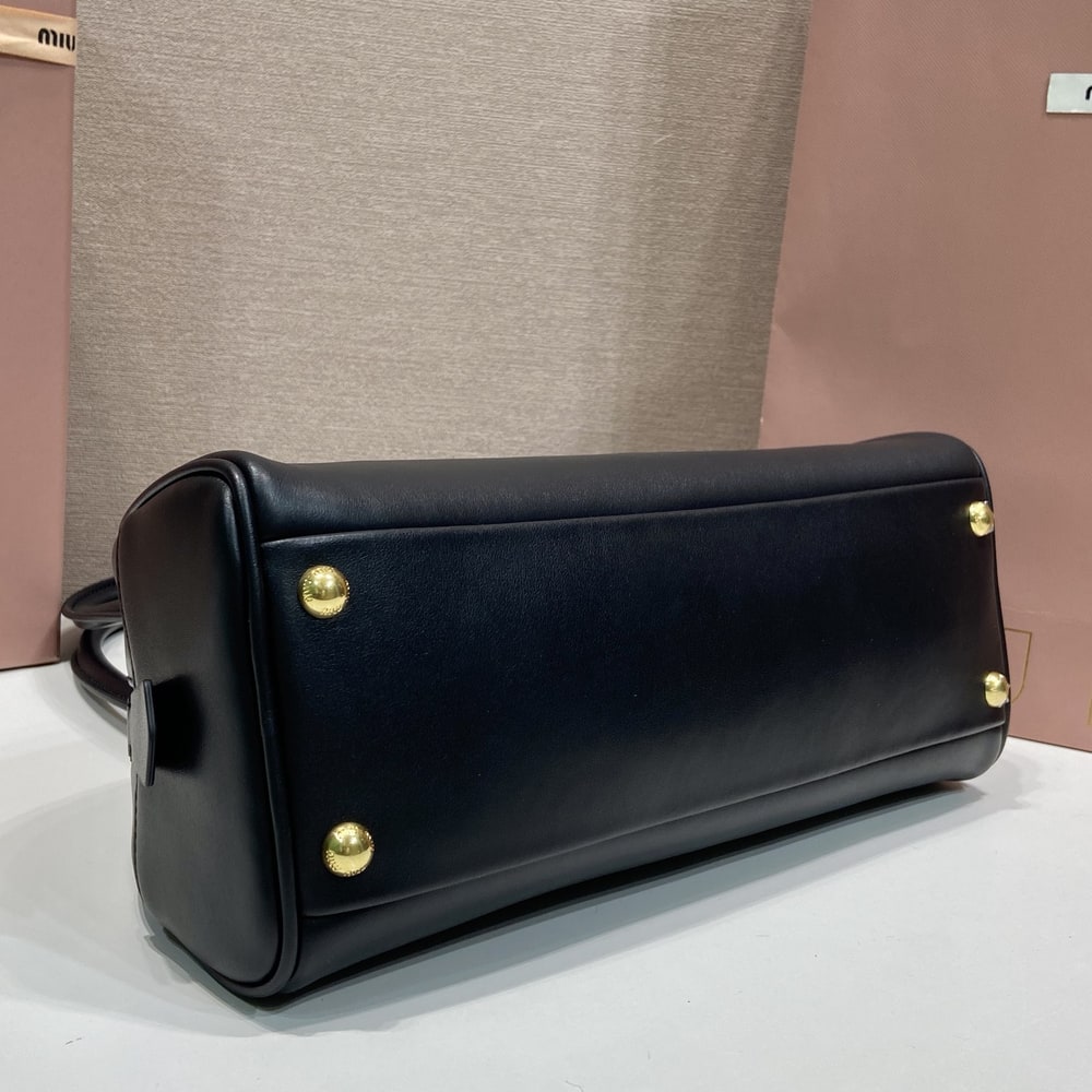 M1um1u Medium Beau leather top-handle bag(HIGH-END GRADE)