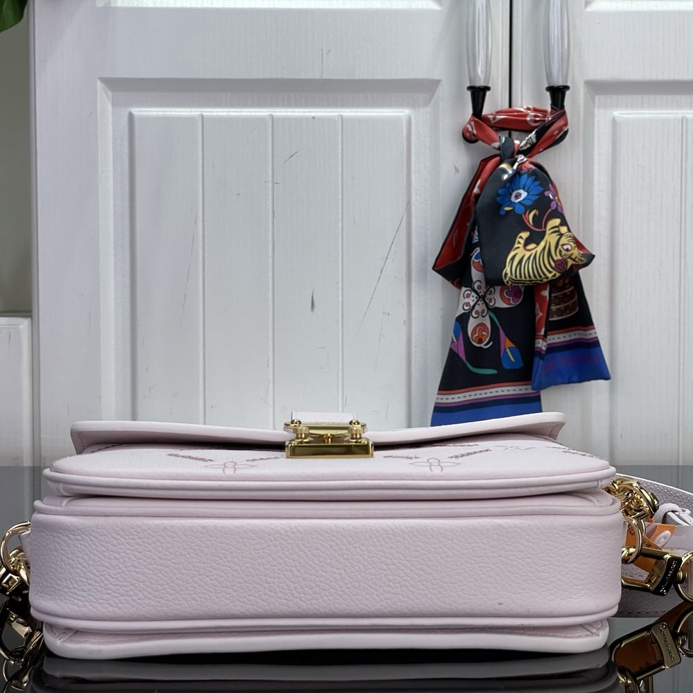 LV Pochette Metis East West(HIGH-END GRADE)