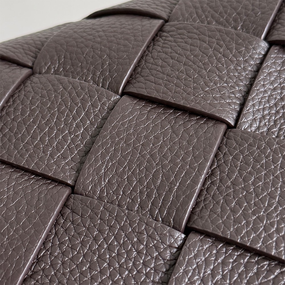 B0tt*ga Ven*ta Diago Zipped Messenger (HIGH-END GRADE)