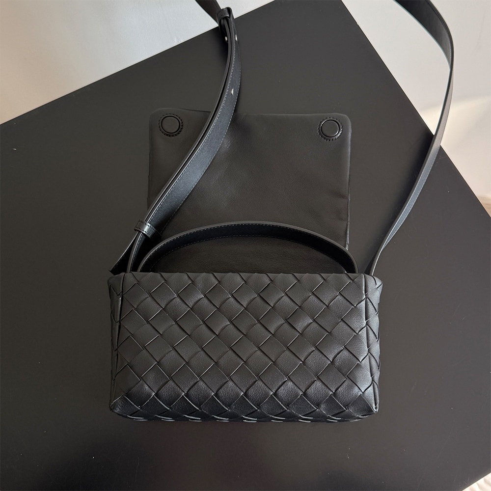 B0tt*ga Ven*ta Intrecciato Mini Bag With Flap(HIGH-END GRADE)