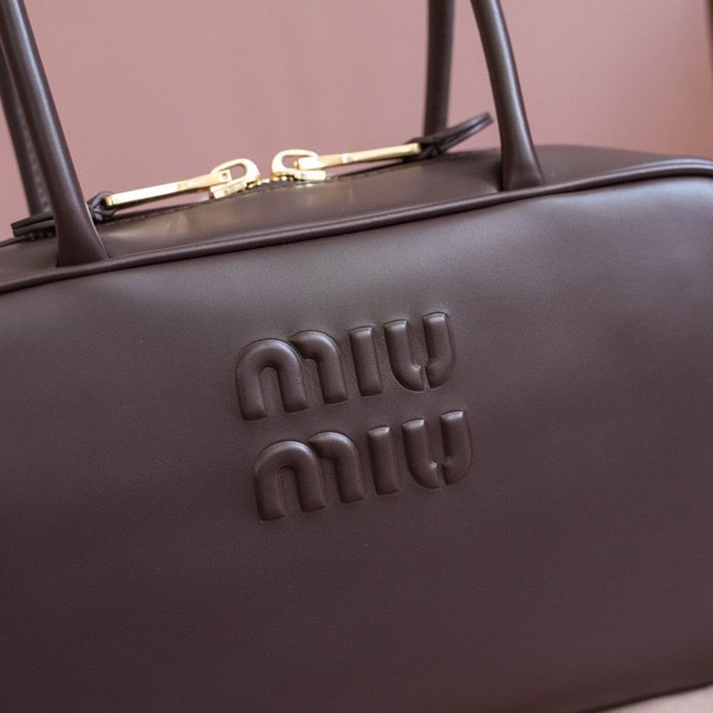 M1um1u Medium Beau leather top-handle bag(HIGH-END GRADE)