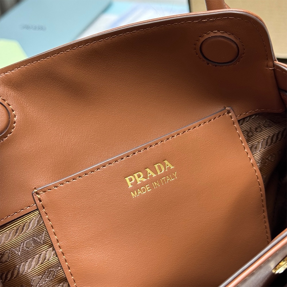 Pra*a Carry mini leather handbag(HIGH-END GRADE)