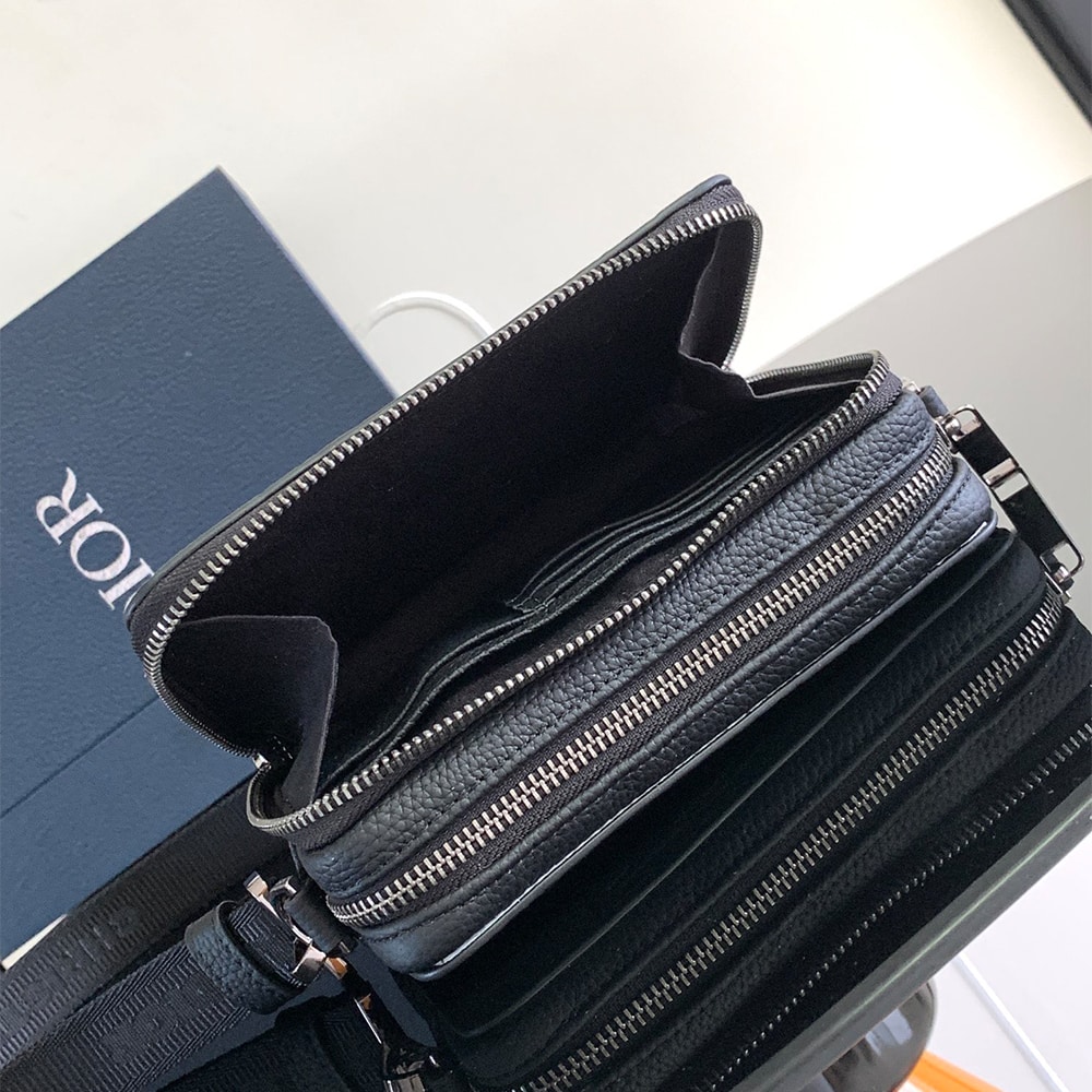 D10r Zipped Pouch with Strap(HIGH-END GRADE)