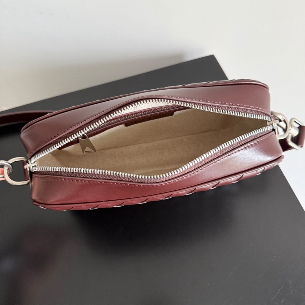 B0tt*ga Ven*ta Small Intrecciato Camera Bag(HIGH-END GRADE)