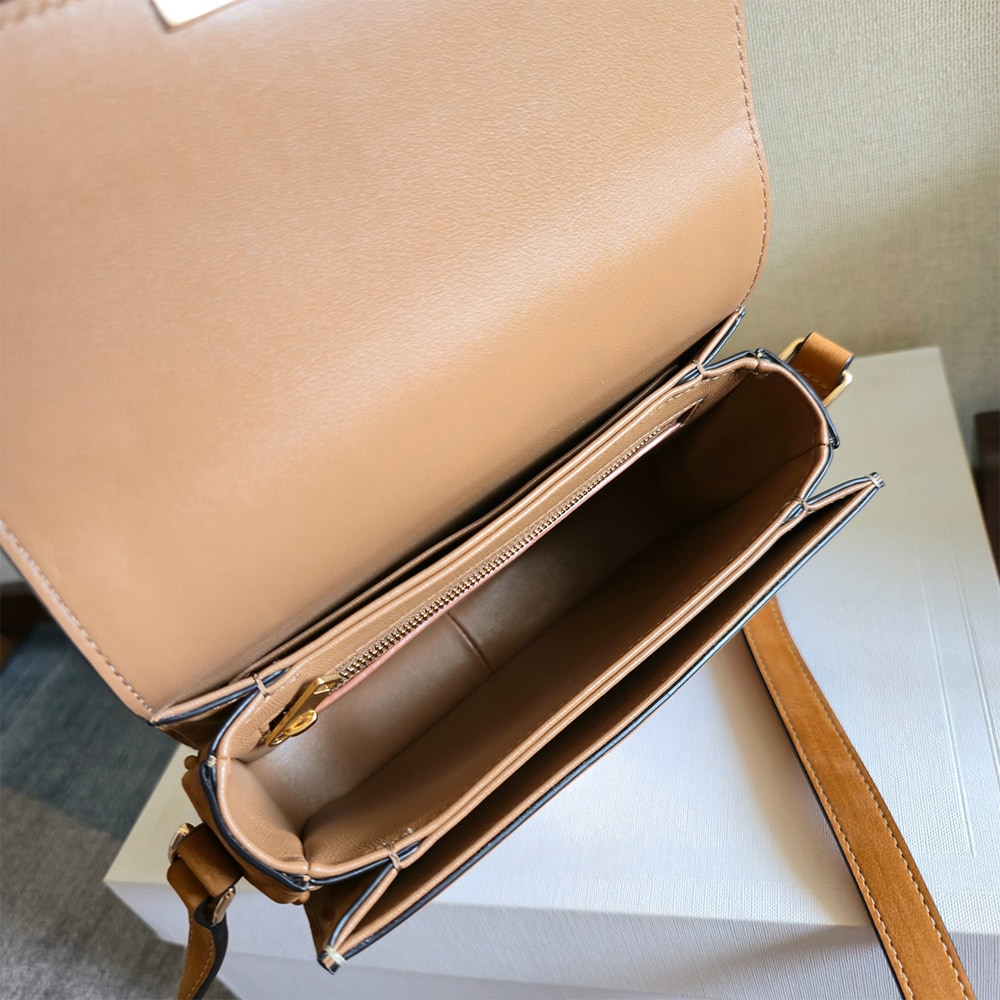 Ce1i*e TEEN TRIOMPHE BAG IN NUBUCK CALFSKIN(HIGH-END GRADE)