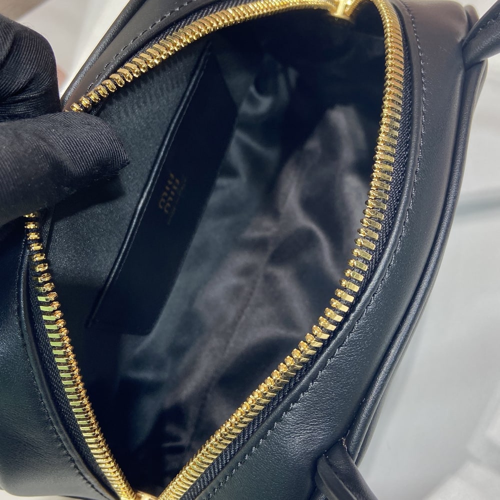 M1um1u Small Beau leather top-handle bag(HIGH-END GRADE)
