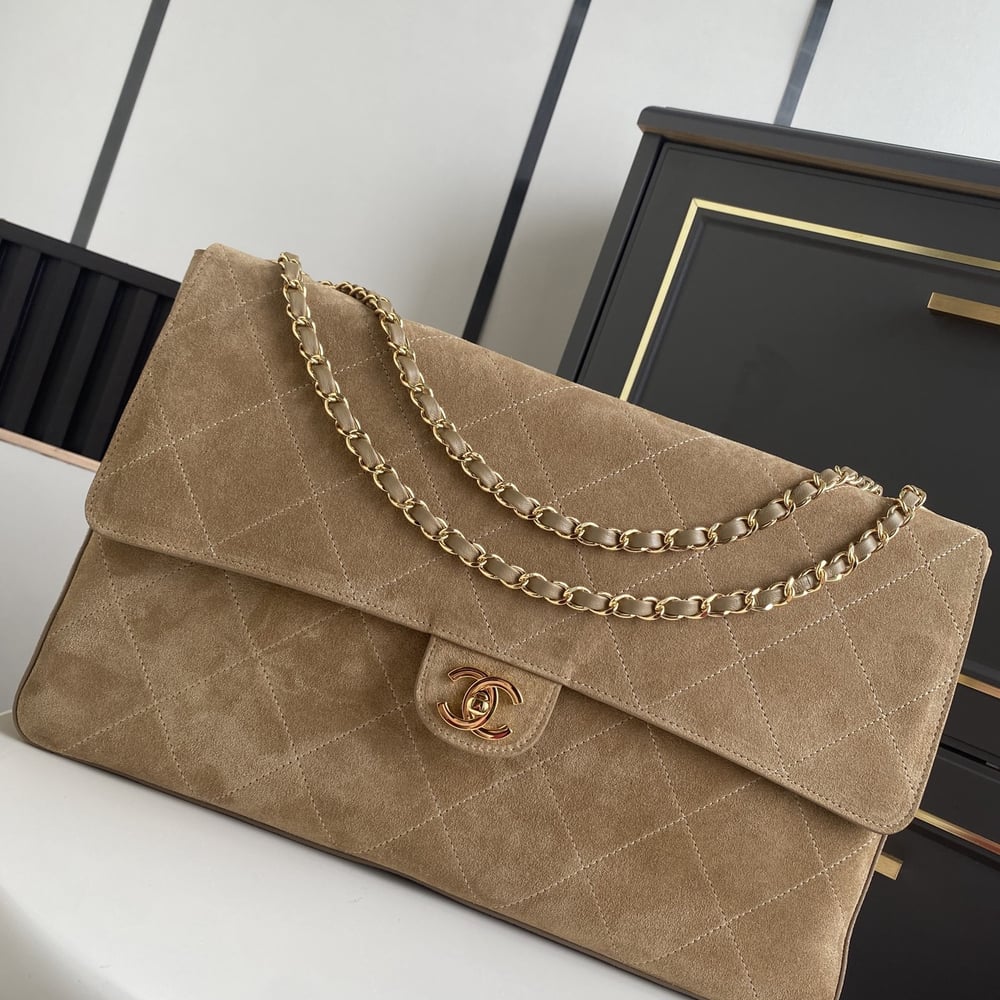 Classic Maxi Flapbag(TAX-FREE GRADE)