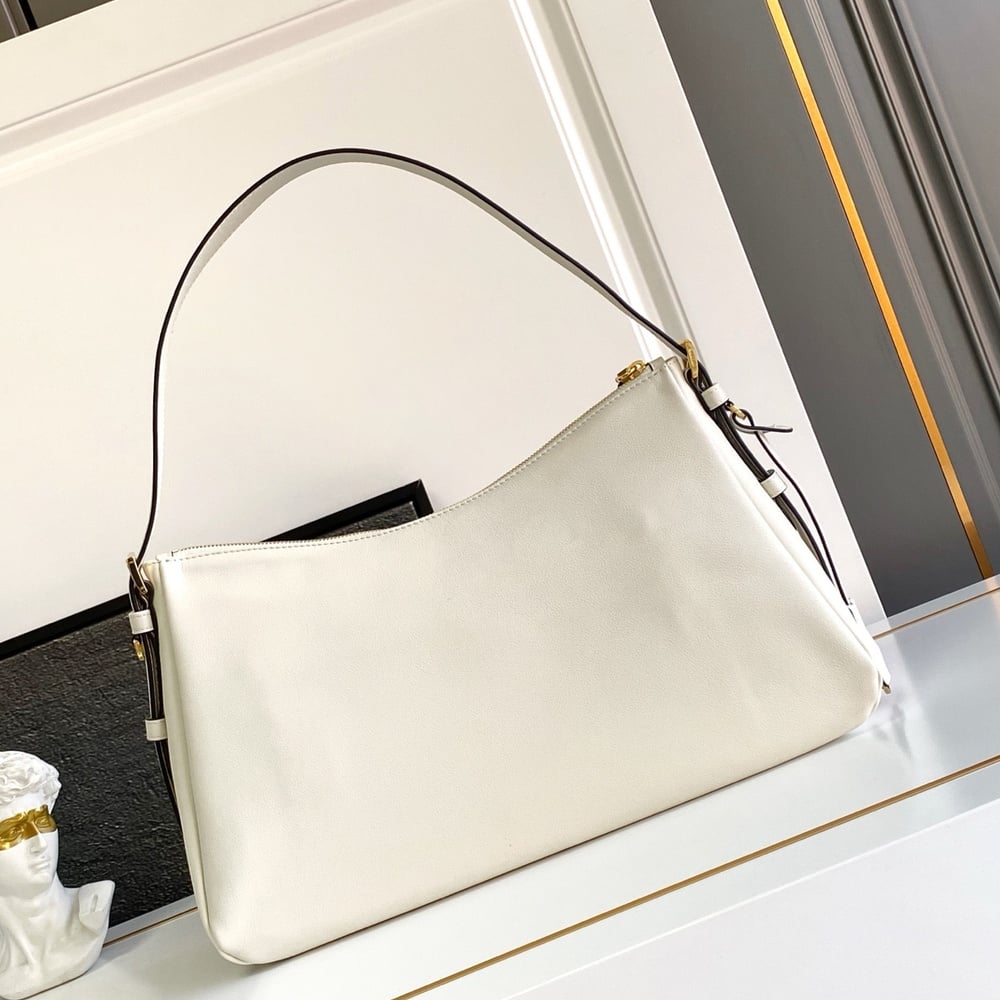 Pra*a Aimee large leather shoulder bag(HIGH-END GRADE)