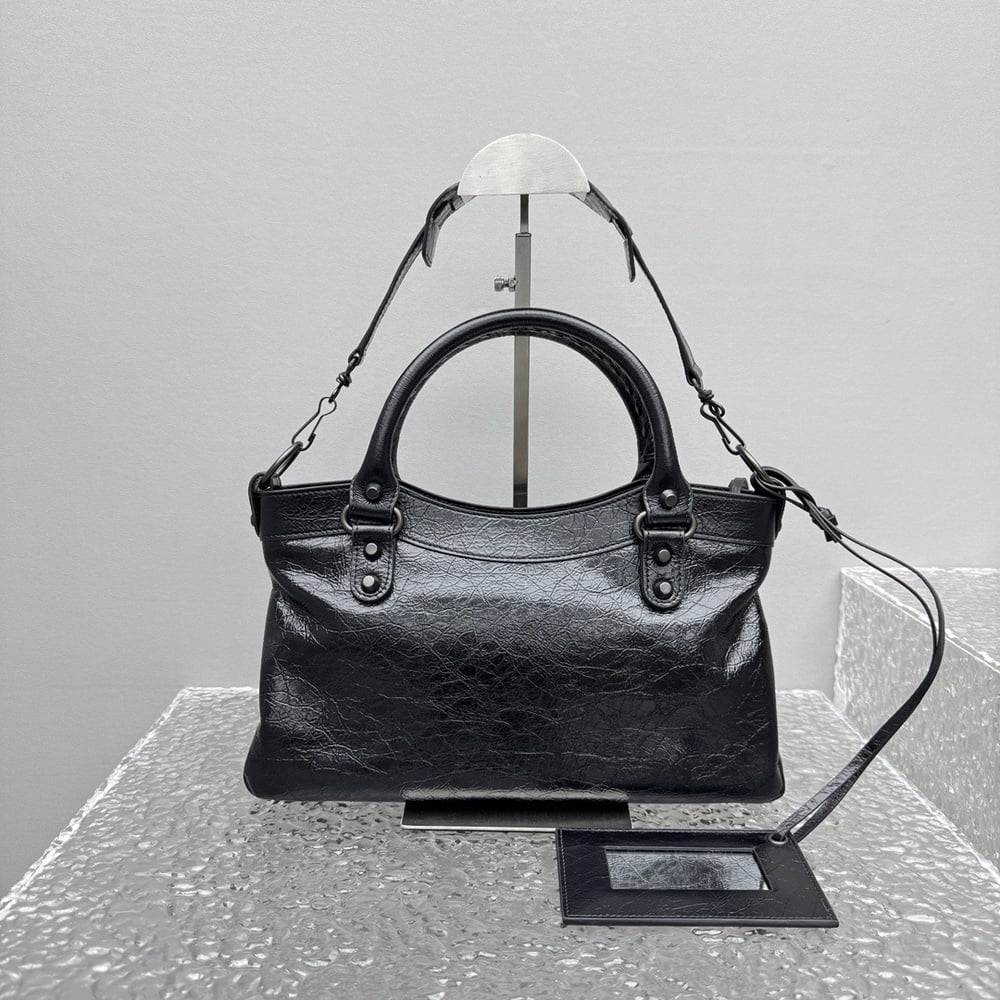 Ba1en*iaga Bolso Le City First(TAX-FREE GRADE)