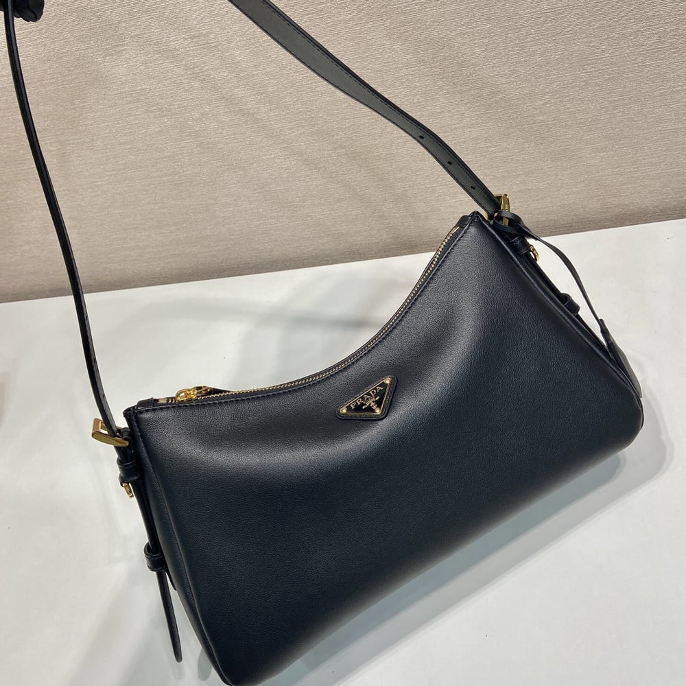Pra*a Aimee medium leather shoulder bag(HIGH-END GRADE)